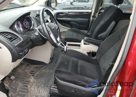 2015 Chrysler Town & Country Touring from USA, damaged, VIN 2C4RC1BG9FR583102